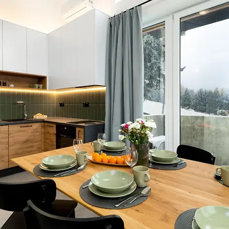 Wonder - Hillside Tuz Przy Stoku Narciarskim - Na Terenie Kompleksu Plac Zabaw I Zewnetrzna Silownia, Sklep, Parking アパート