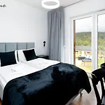 Apartmán Wonder - Hillside Tuz Przy Stoku Narciarskim - Na Terenie Kompleksu Plac Zabaw I Zewnetrzna Silownia, Sklep, Parking Karpacz