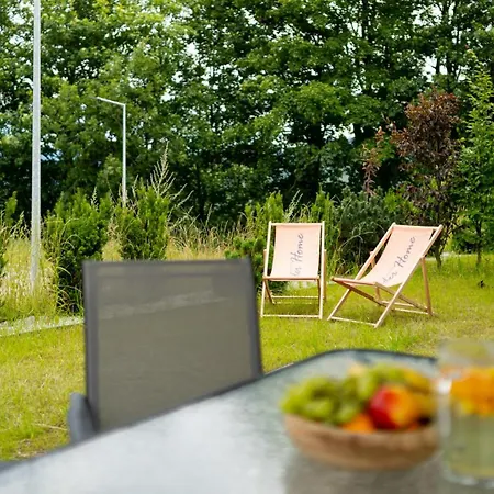 Wonder Hillside: Ski-side With Playground And Outdoor Gym