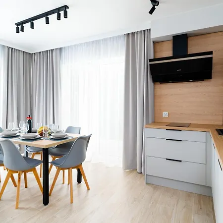 Apartment Wonder Hillside: Ski-side With Playground And Outdoor Gym Karpacz