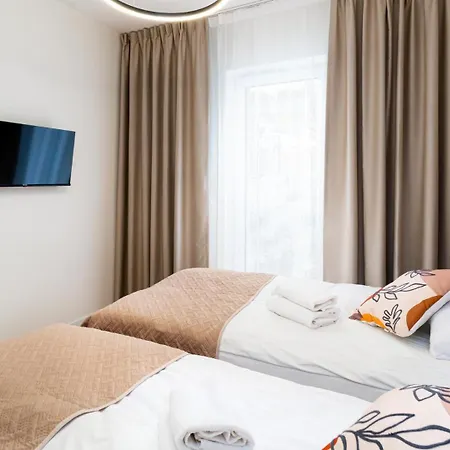 Apartment Wonder Hillside: Ski-side With Playground And Outdoor Gym