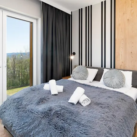Apartment Wonder Hillside: Ski-side With Playground And Outdoor Gym *