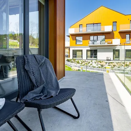 Wonder Hillside: Ski-side With Playground And Outdoor Gym *