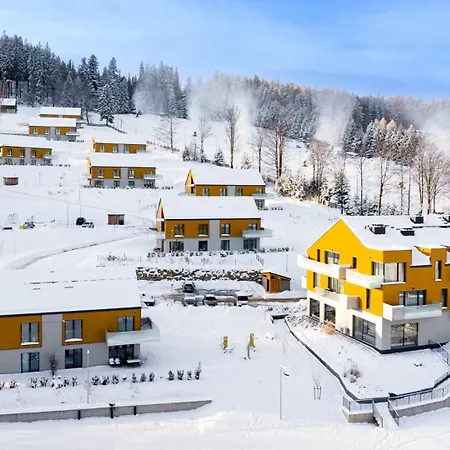 Wonder Hillside: Ski-side With Playground And Outdoor Gym Apartment *