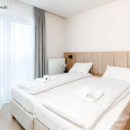 Apartment Wonder Hillside: Ski-side With Playground And Outdoor Gym