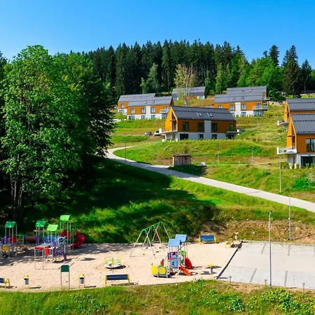 Wonder - Hillside Tuz Przy Stoku Narciarskim - Na Terenie Kompleksu Plac Zabaw I Zewnetrzna Silownia, Sklep, Parking * カルパッチ