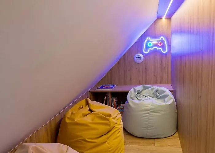 Wonder - Hillside Tuz Przy Stoku Narciarskim - Na Terenie Kompleksu Plac Zabaw I Zewnetrzna Silownia, Sklep, Parking